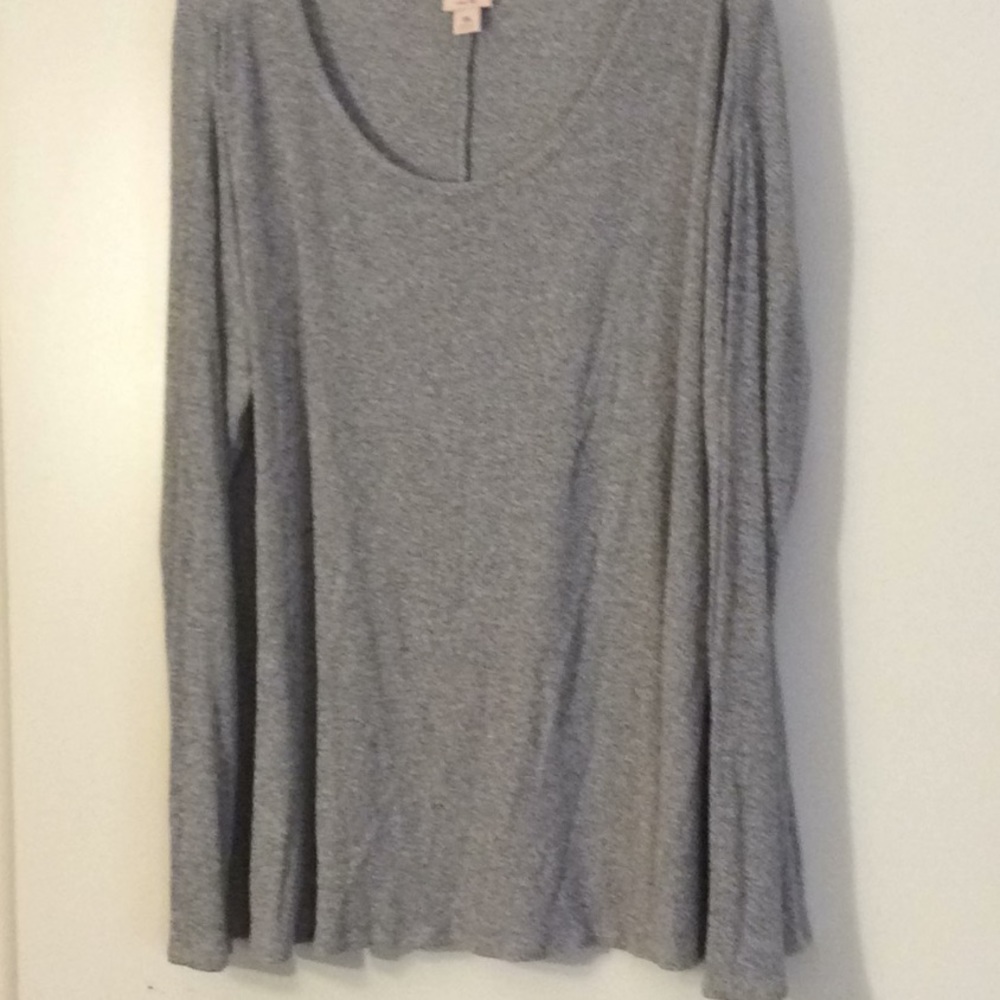 Women’s longsleeved top final price drop